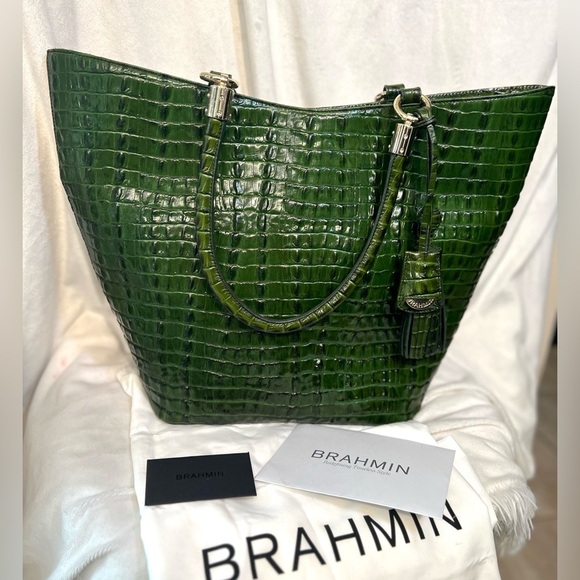 💚🐊BRAHMIN RACING GREEN LA SCALA GENUINE LEATHER STUNNING SWEETHEART TOTE🐊💚 - Picture 15 of 17